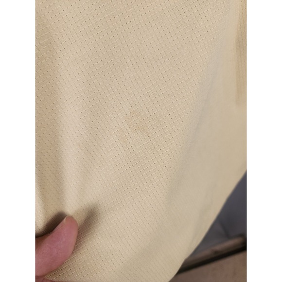 Lululemon Commission Classic Fit Short Ventlight Mesh Mens Size 36 Yellow/Green - Picture 6 of 6